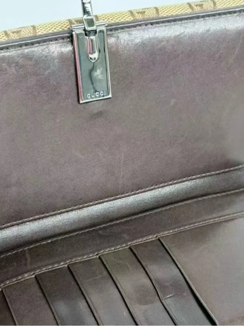 Pre Owned Gucci Wallet - Picture 6 of 6